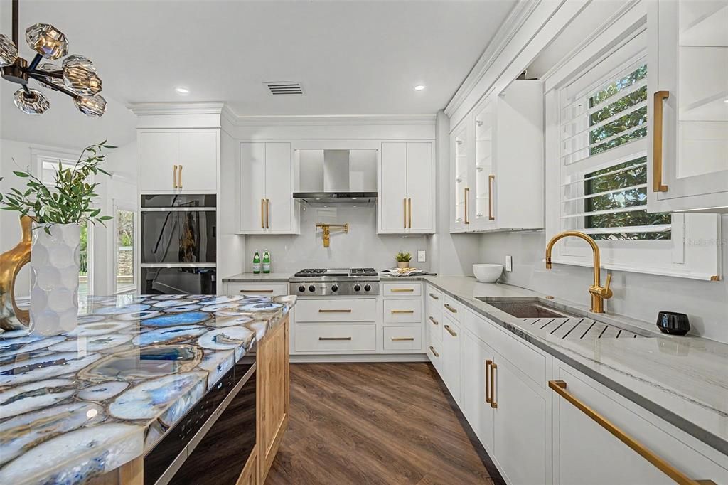 En Venta: $1,600,000 (4 camas, 3 baños, 3613 Pies cuadrados)