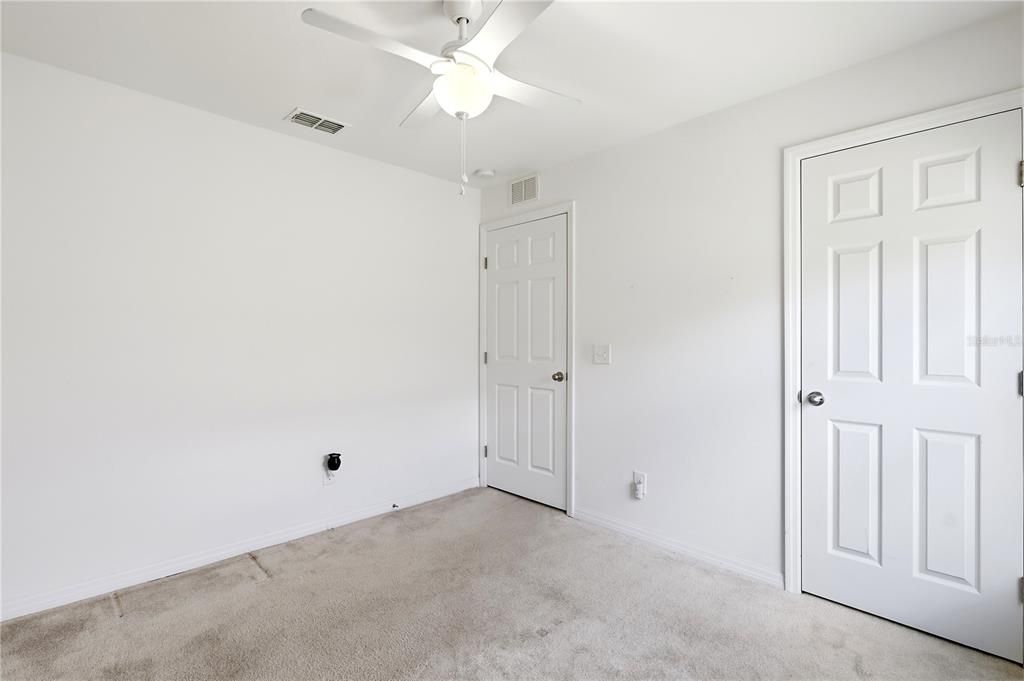 For Sale: $264,000 (3 beds, 2 baths, 1357 Square Feet)