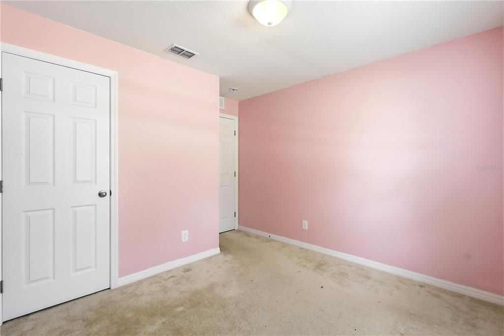 For Sale: $264,000 (3 beds, 2 baths, 1357 Square Feet)