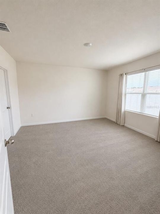 En Renta: $2,500 (3 camas, 2 baños, 1501 Pies cuadrados)