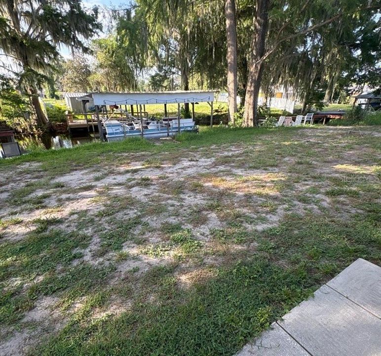На продажу: $309,990 (2 спален, 2 ванн, 1400 Квадратных фут)