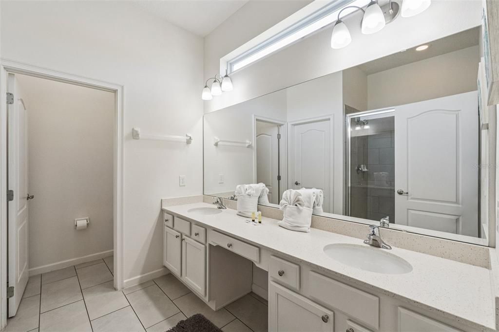 En Venta: $945,000 (12 camas, 10 baños, 4887 Pies cuadrados)