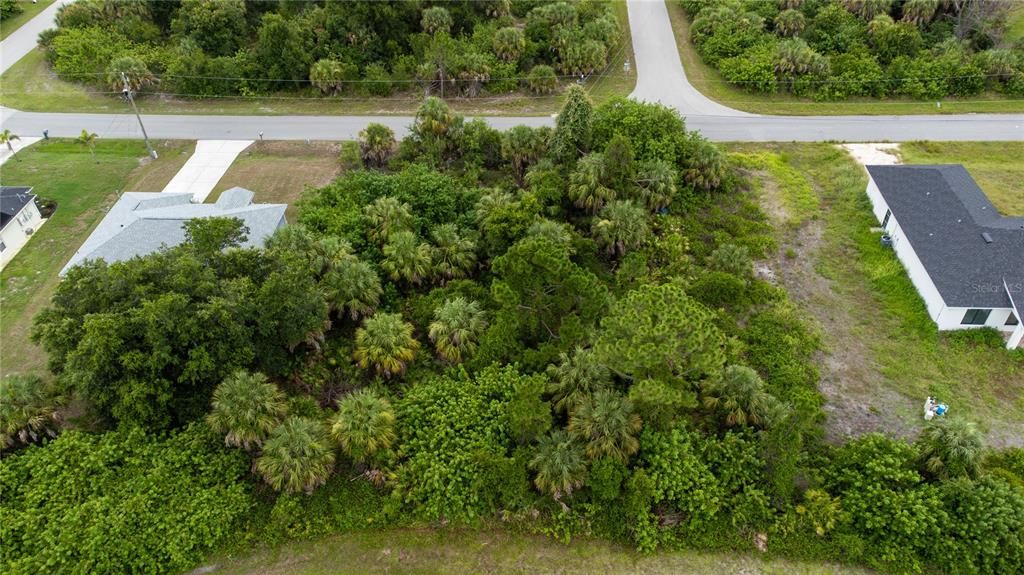 待售: $21,000 (0.23 acres)