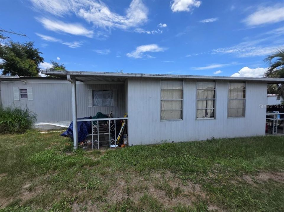 For Sale: $55,000 (2 beds, 1 baths, 564 Square Feet)