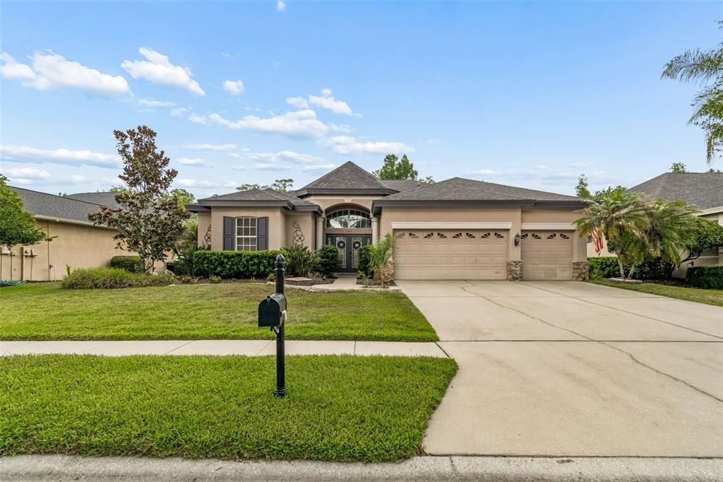 На продажу: $715,000 (4 спален, 3 ванн, 2706 Квадратных фут)