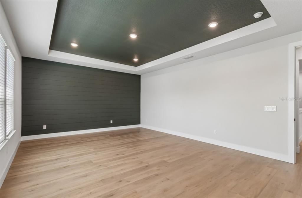 На продажу: $1,399,990 (5 спален, 4 ванн, 3489 Квадратных фут)