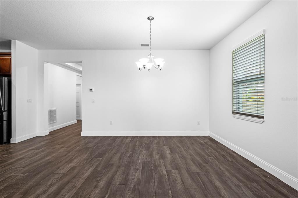 For Rent: $2,950 (4 beds, 3 baths, 2173 Square Feet)