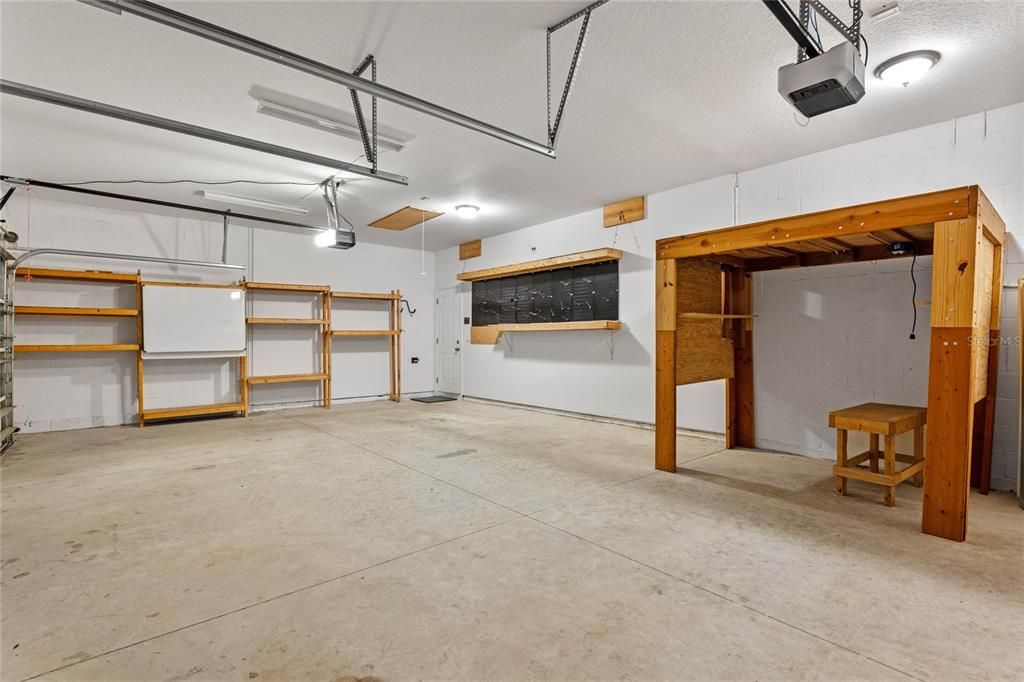 For Rent: $2,950 (4 beds, 3 baths, 2173 Square Feet)