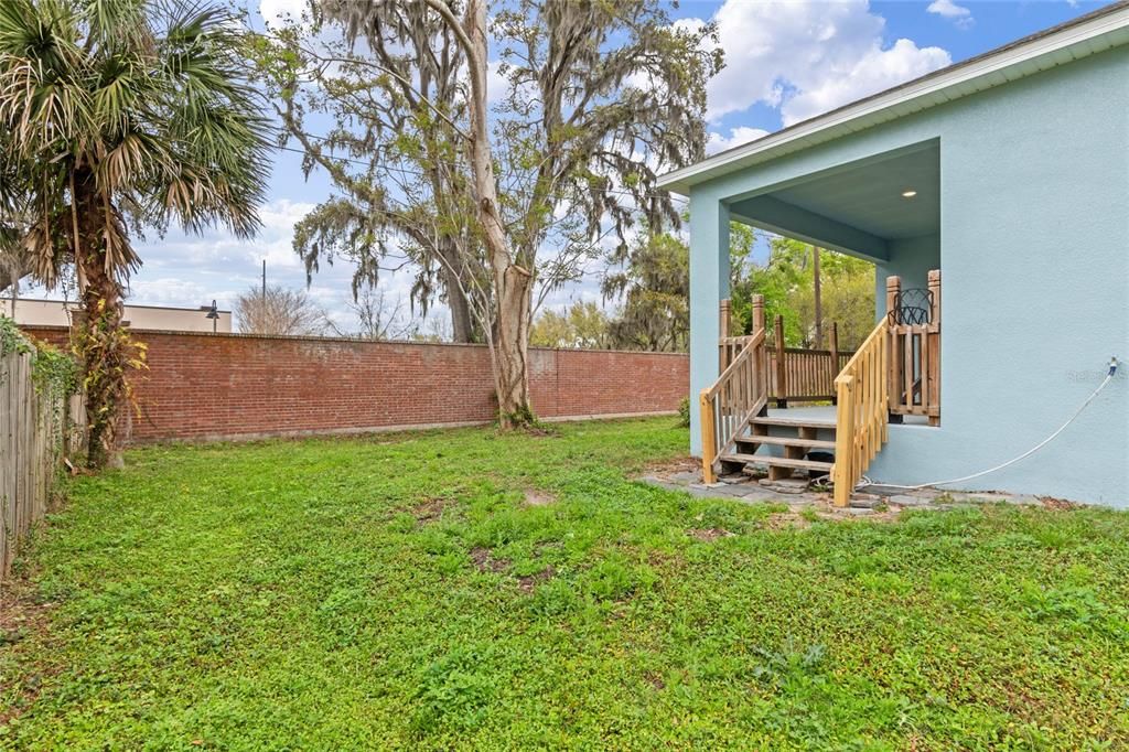 For Rent: $2,950 (4 beds, 3 baths, 2173 Square Feet)