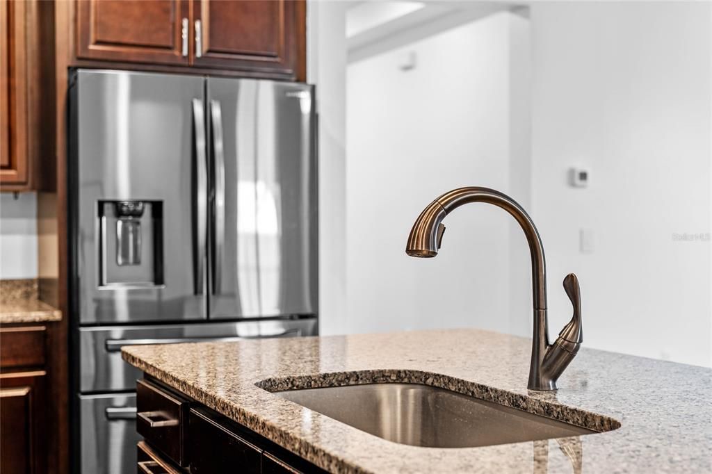 For Rent: $2,950 (4 beds, 3 baths, 2173 Square Feet)