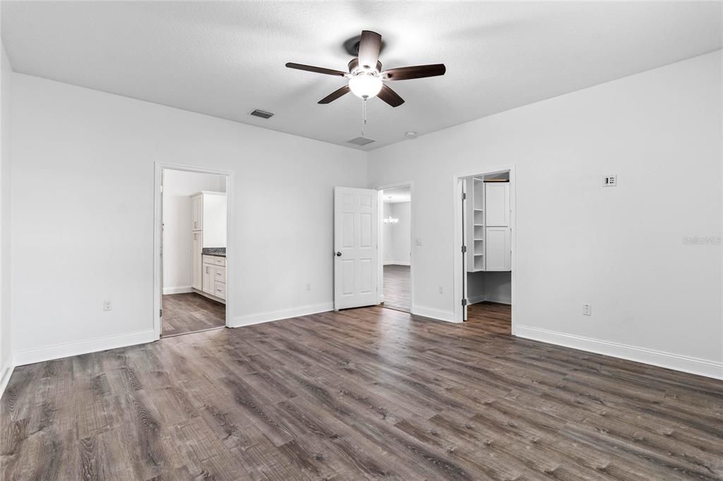 For Rent: $2,950 (4 beds, 3 baths, 2173 Square Feet)