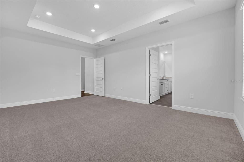 En Venta: $852,636 (5 camas, 4 baños, 2866 Pies cuadrados)