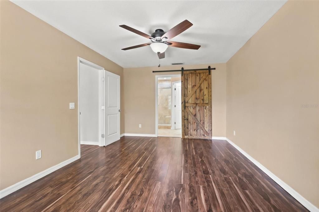 En Venta: $319,900 (3 camas, 2 baños, 1628 Pies cuadrados)