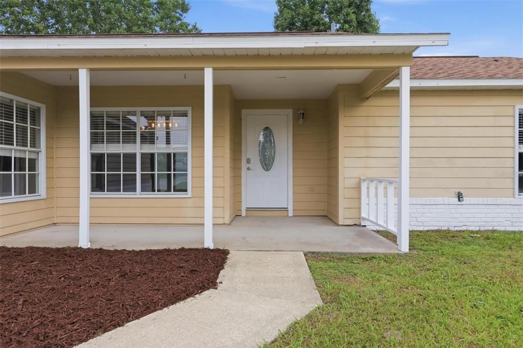 En Venta: $319,900 (3 camas, 2 baños, 1628 Pies cuadrados)