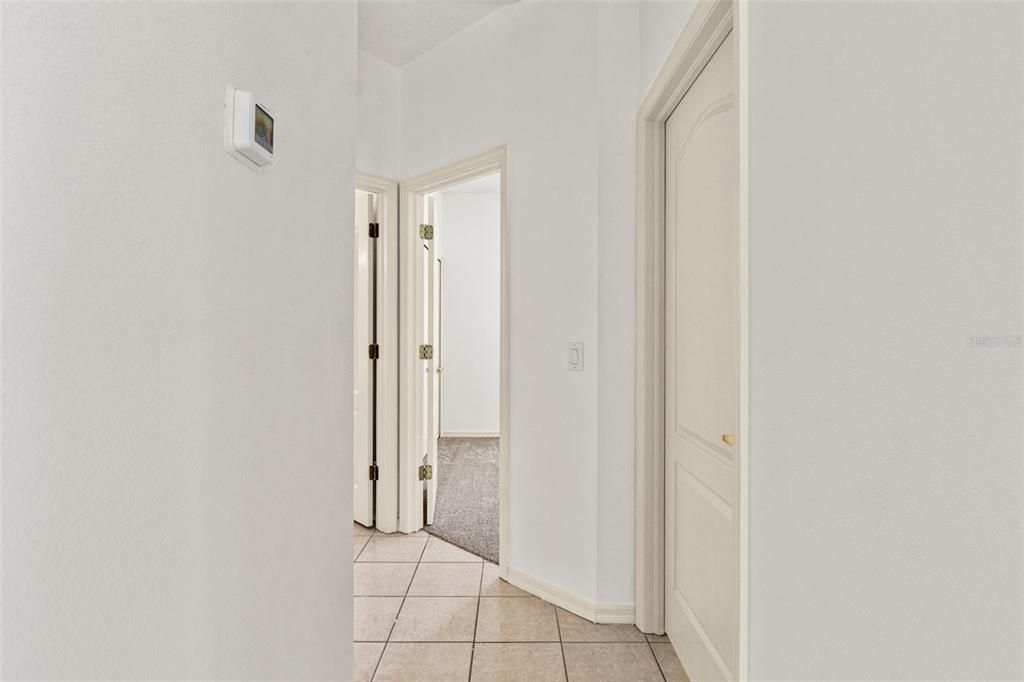 En Venta: $375,000 (2 camas, 2 baños, 1555 Pies cuadrados)