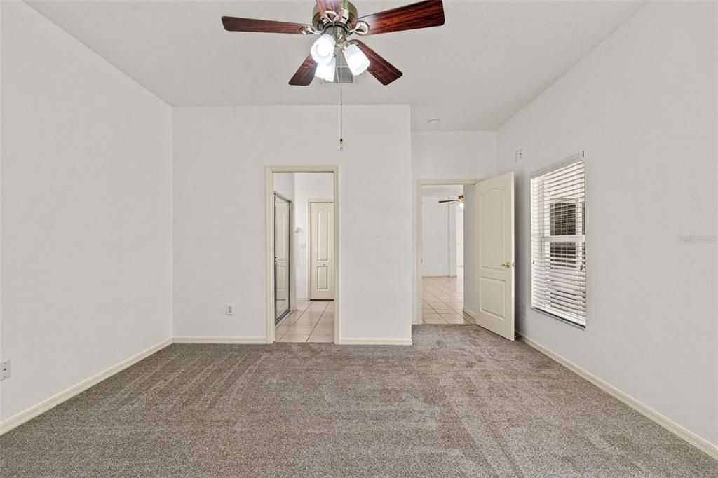 En Venta: $375,000 (2 camas, 2 baños, 1555 Pies cuadrados)