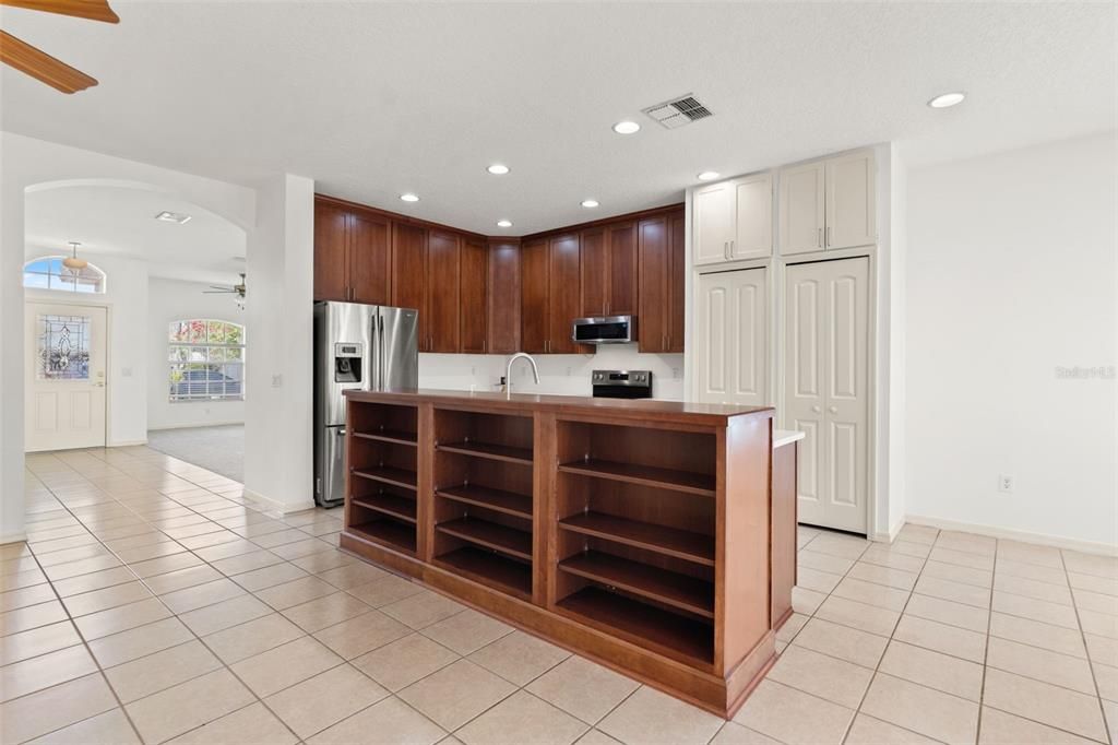 En Venta: $375,000 (2 camas, 2 baños, 1555 Pies cuadrados)