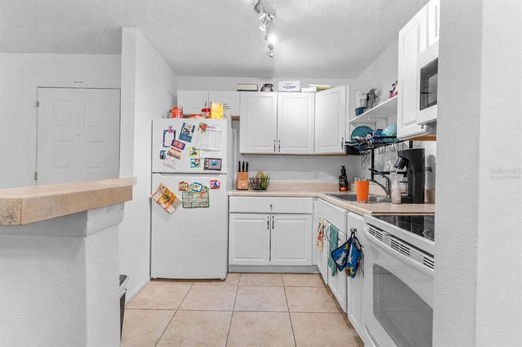 En Venta: $220,000 (3 camas, 2 baños, 1118 Pies cuadrados)