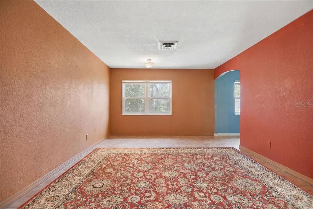 For Sale: $489,000 (3 beds, 2 baths, 1334 Square Feet)