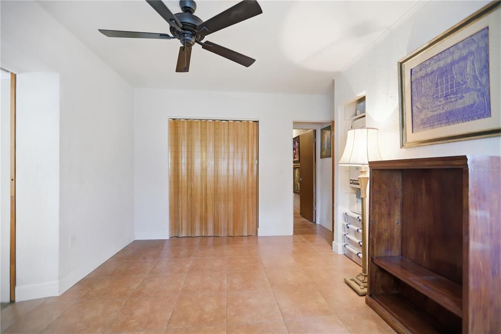 For Sale: $489,000 (3 beds, 2 baths, 1334 Square Feet)