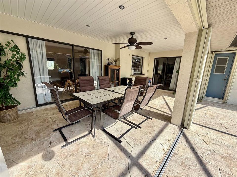 For Sale: $529,900 (3 beds, 2 baths, 2229 Square Feet)