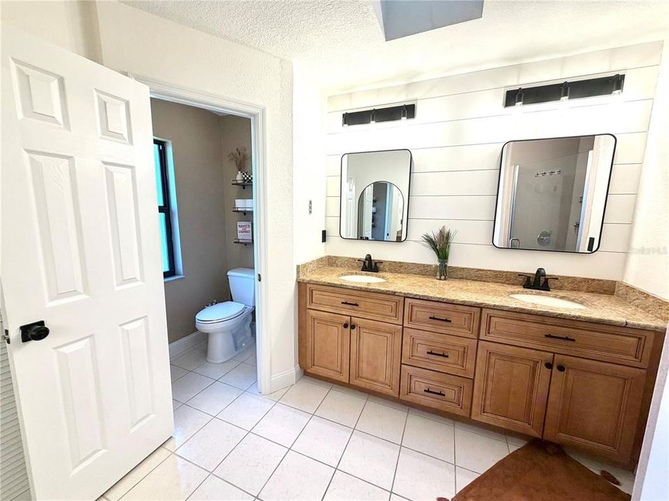 For Sale: $529,900 (3 beds, 2 baths, 2229 Square Feet)