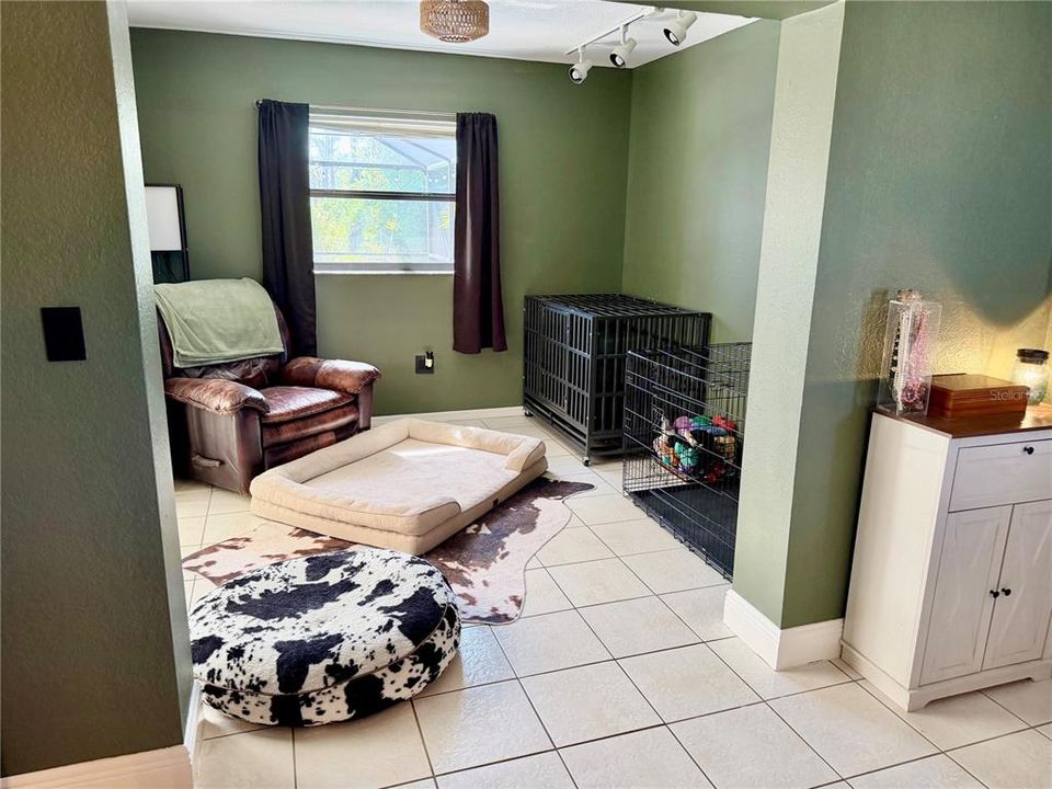 For Sale: $529,900 (3 beds, 2 baths, 2229 Square Feet)