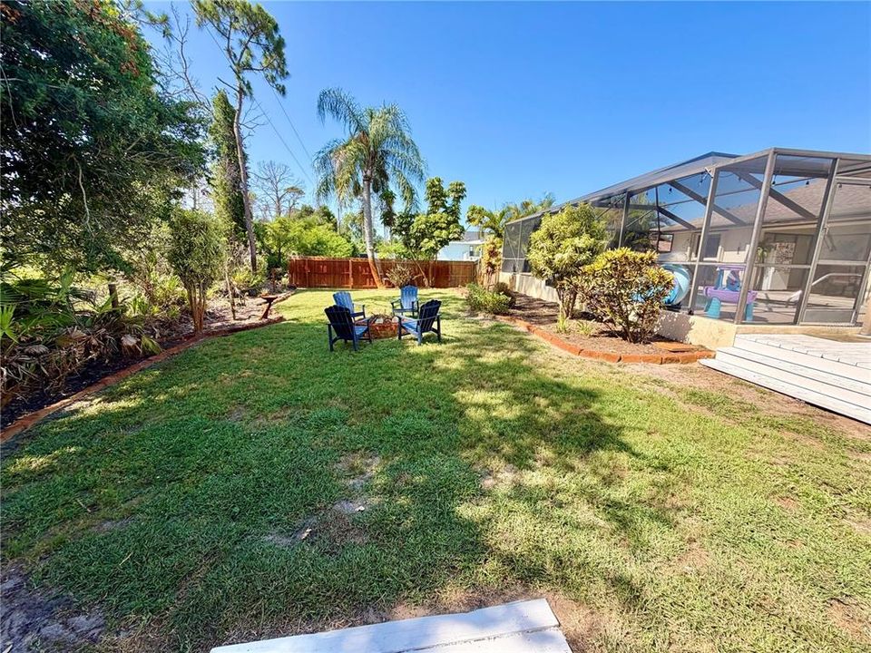 For Sale: $529,900 (3 beds, 2 baths, 2229 Square Feet)