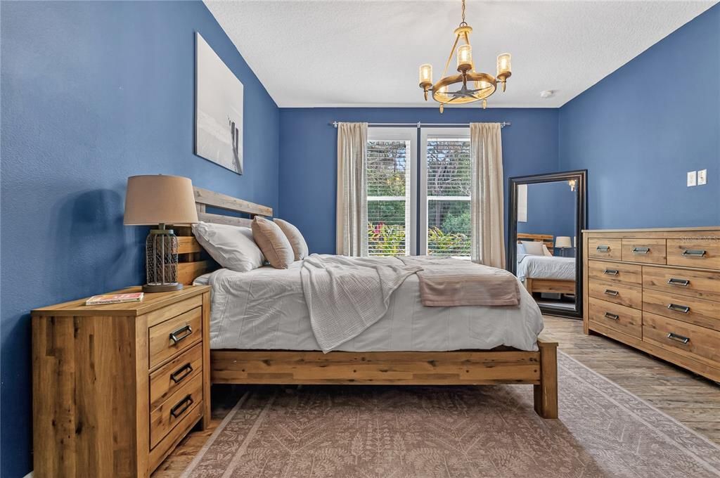 For Sale: $795,000 (4 beds, 3 baths, 2450 Square Feet)