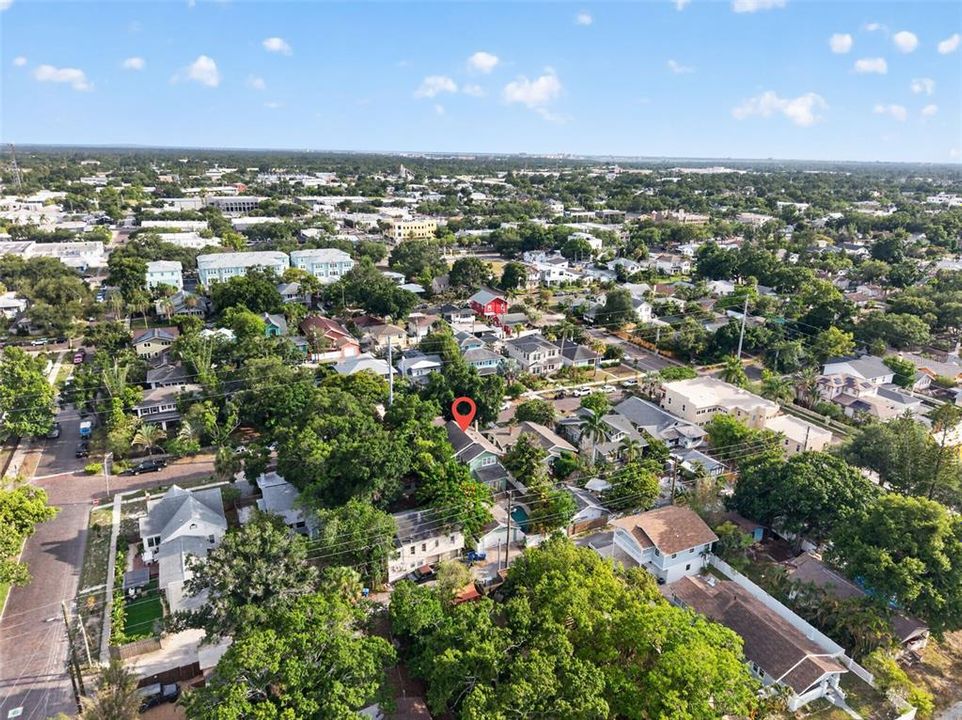 На продажу: $899,900 (3 спален, 3 ванн, 2198 Квадратных фут)