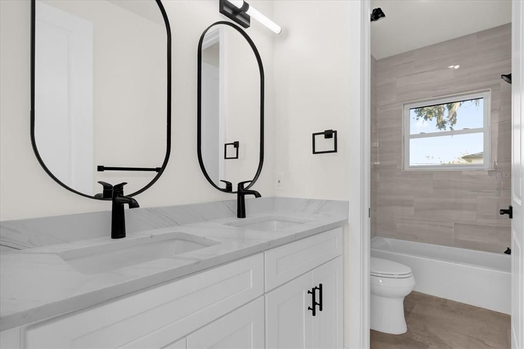 For Sale: $999,500 (5 beds, 0 baths, 3620 Square Feet)