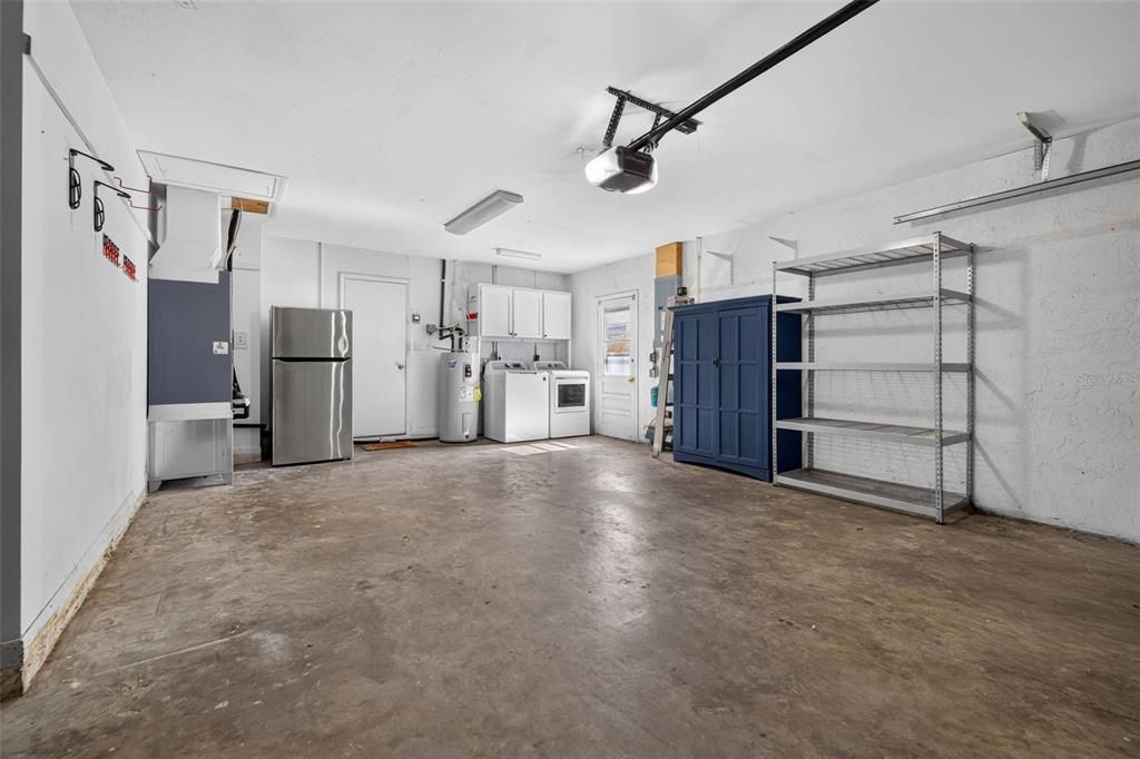 Activo con contrato: $465,000 (4 camas, 2 baños, 1280 Pies cuadrados)