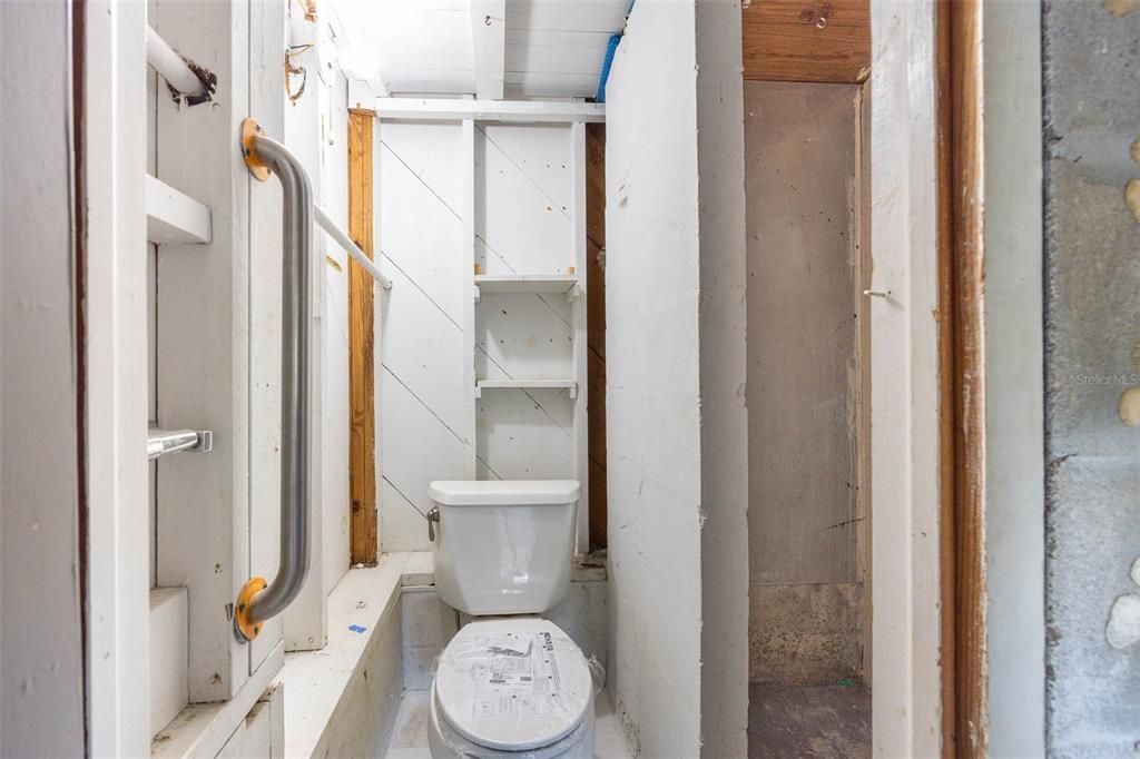 En Venta: $375,000 (2 camas, 1 baños, 951 Pies cuadrados)
