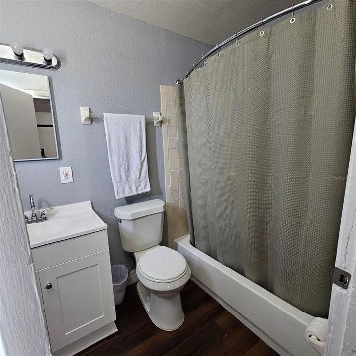 En Venta: $420,000 (0 camas, 0 baños, 1291 Pies cuadrados)