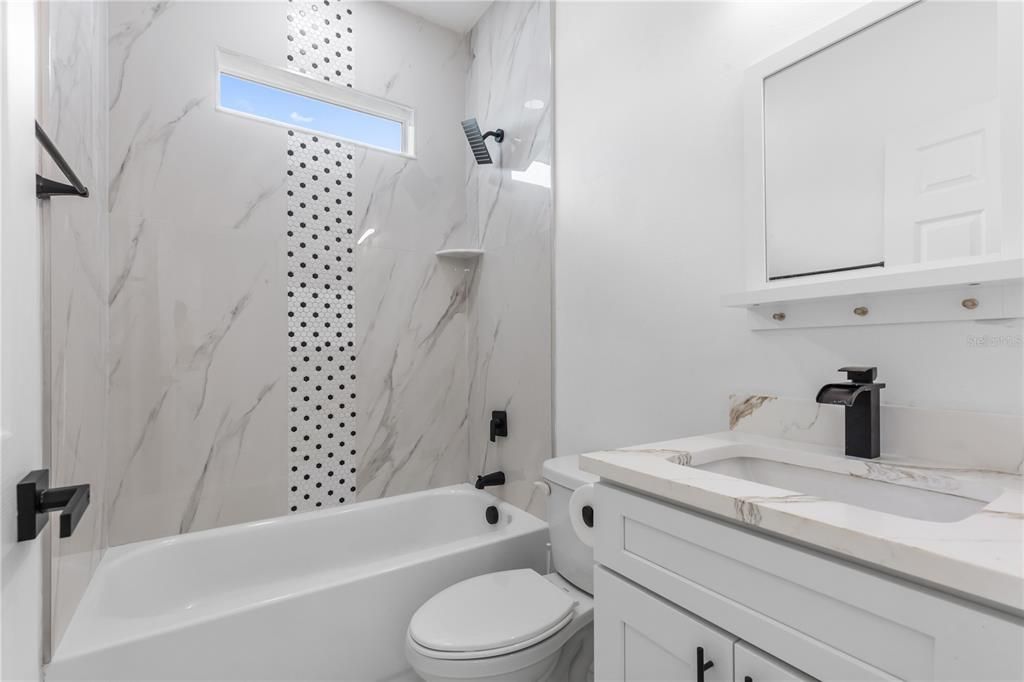 For Sale: $660,000 (4 beds, 3 baths, 1828 Square Feet)