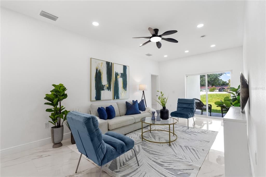 For Sale: $660,000 (4 beds, 3 baths, 1828 Square Feet)