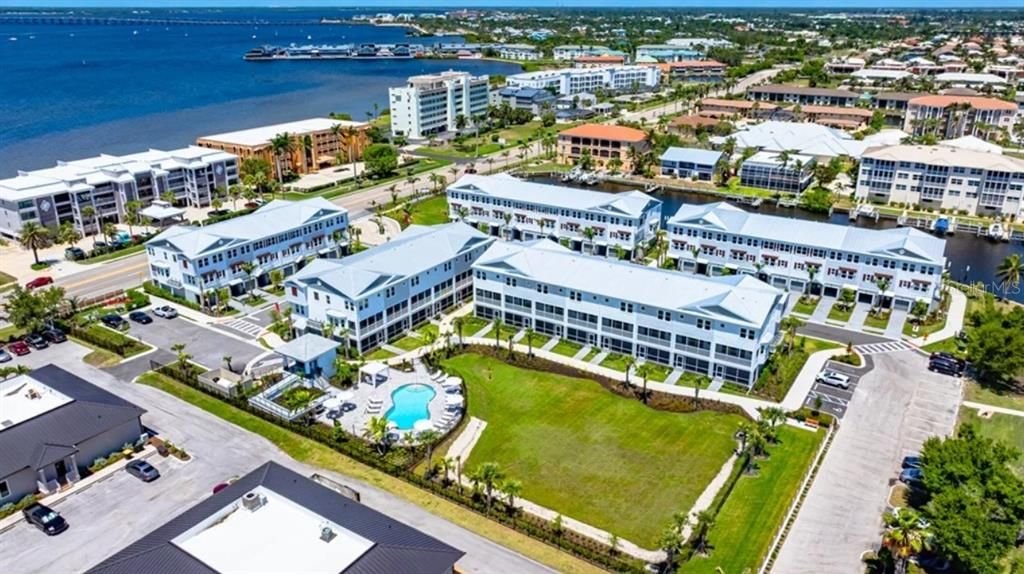 На продажу: $545,000 (4 спален, 3 ванн, 1867 Квадратных фут)