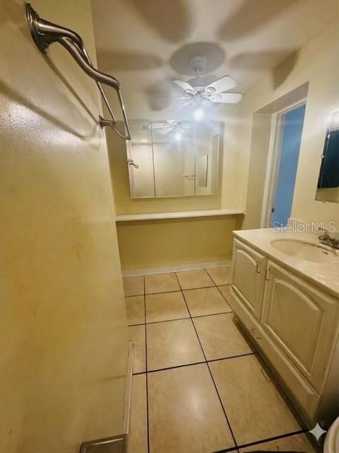 For Sale: $300,000 (3 beds, 2 baths, 1198 Square Feet)
