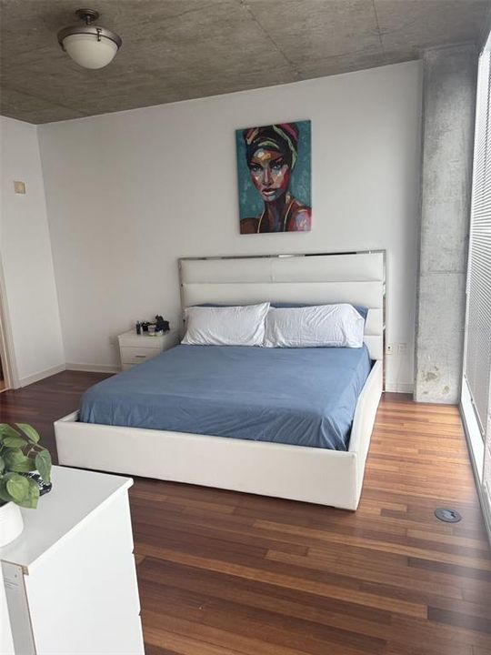En Venta: $265,000 (1 camas, 1 baños, 728 Pies cuadrados)