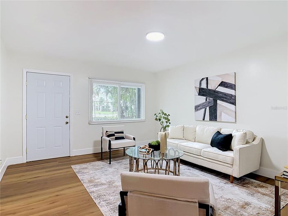 For Sale: $249,990 (3 beds, 1 baths, 1000 Square Feet)