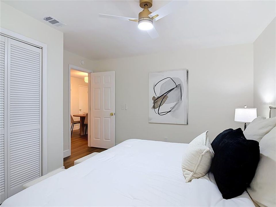 For Sale: $249,990 (3 beds, 1 baths, 1000 Square Feet)