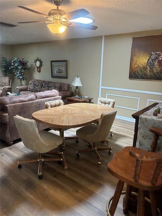 For Sale: $219,500 (2 beds, 2 baths, 1527 Square Feet)