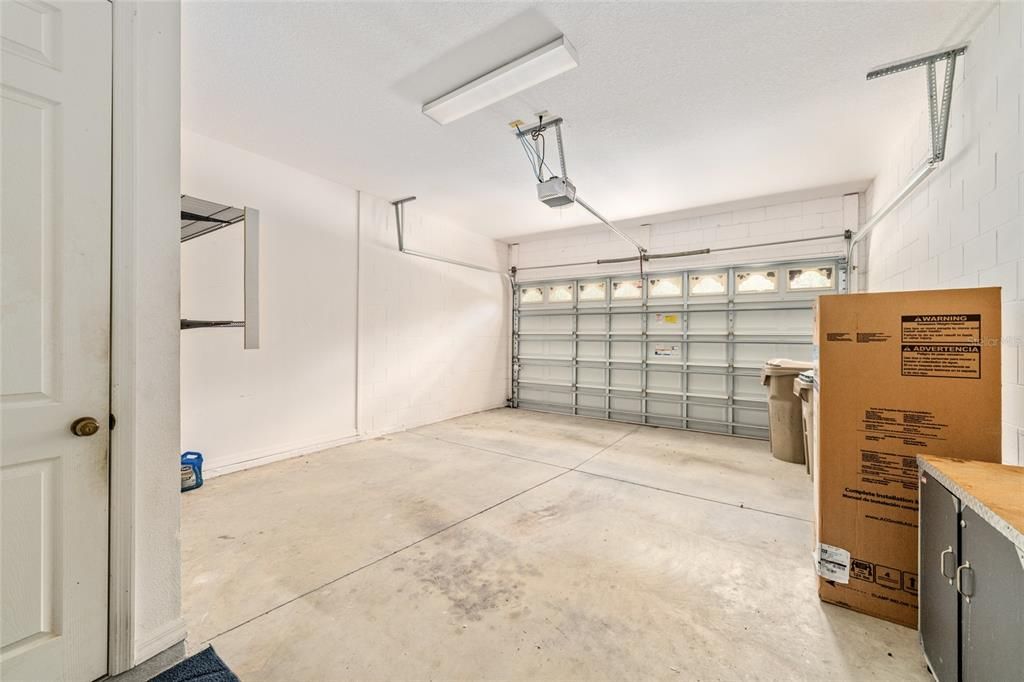 На продажу: $269,900 (3 спален, 2 ванн, 1394 Квадратных фут)