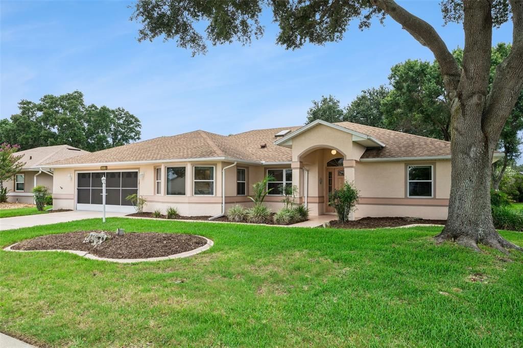 For Sale: $334,900 (3 beds, 2 baths, 2461 Square Feet)