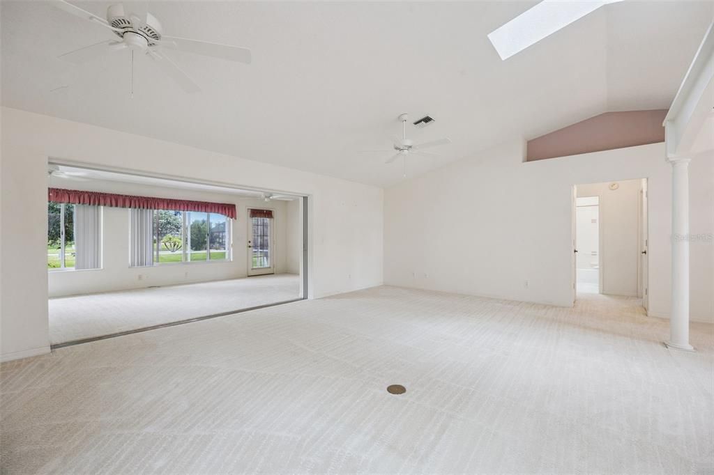 For Sale: $334,900 (3 beds, 2 baths, 2461 Square Feet)