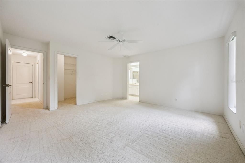 For Sale: $334,900 (3 beds, 2 baths, 2461 Square Feet)