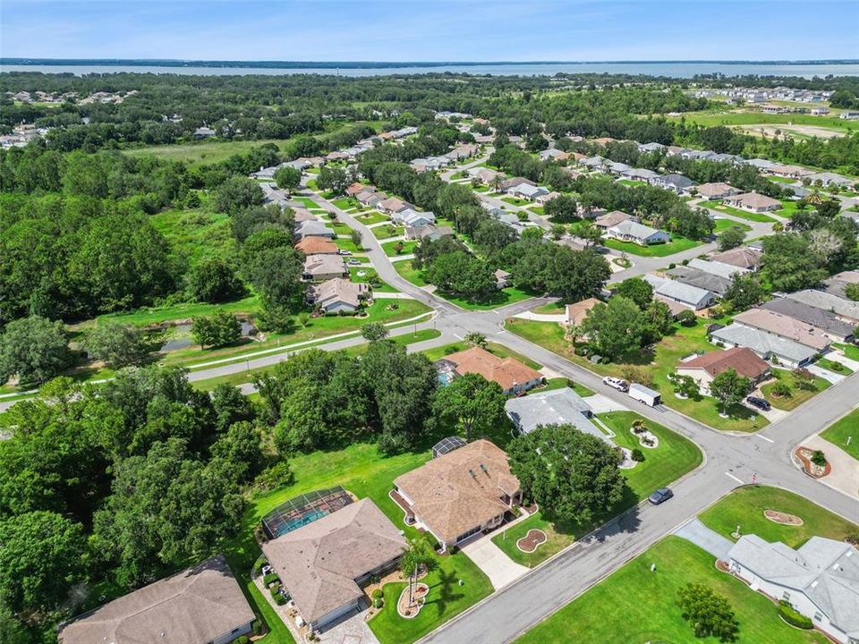 For Sale: $334,900 (3 beds, 2 baths, 2461 Square Feet)
