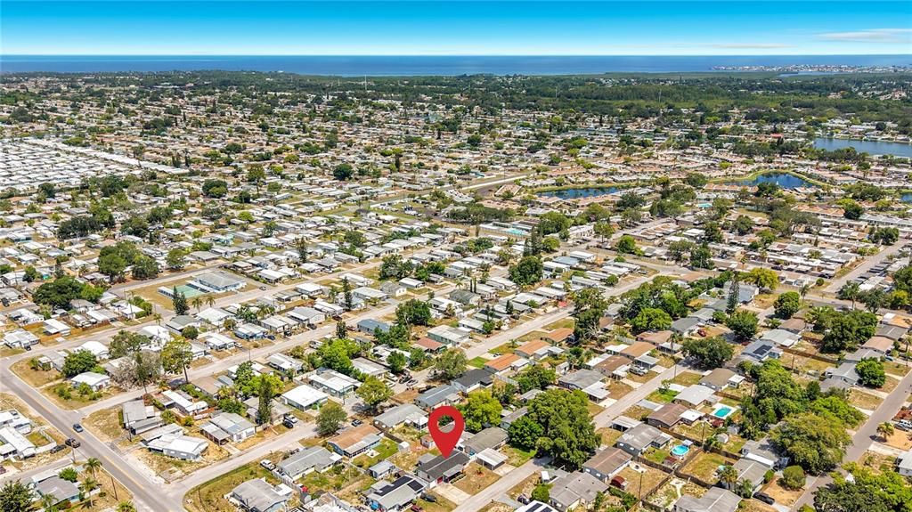 For Sale: $235,000 (2 beds, 1 baths, 984 Square Feet)