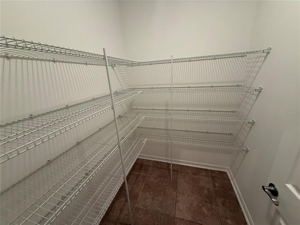 На продажу: $610,000 (5 спален, 3 ванн, 3534 Квадратных фут)