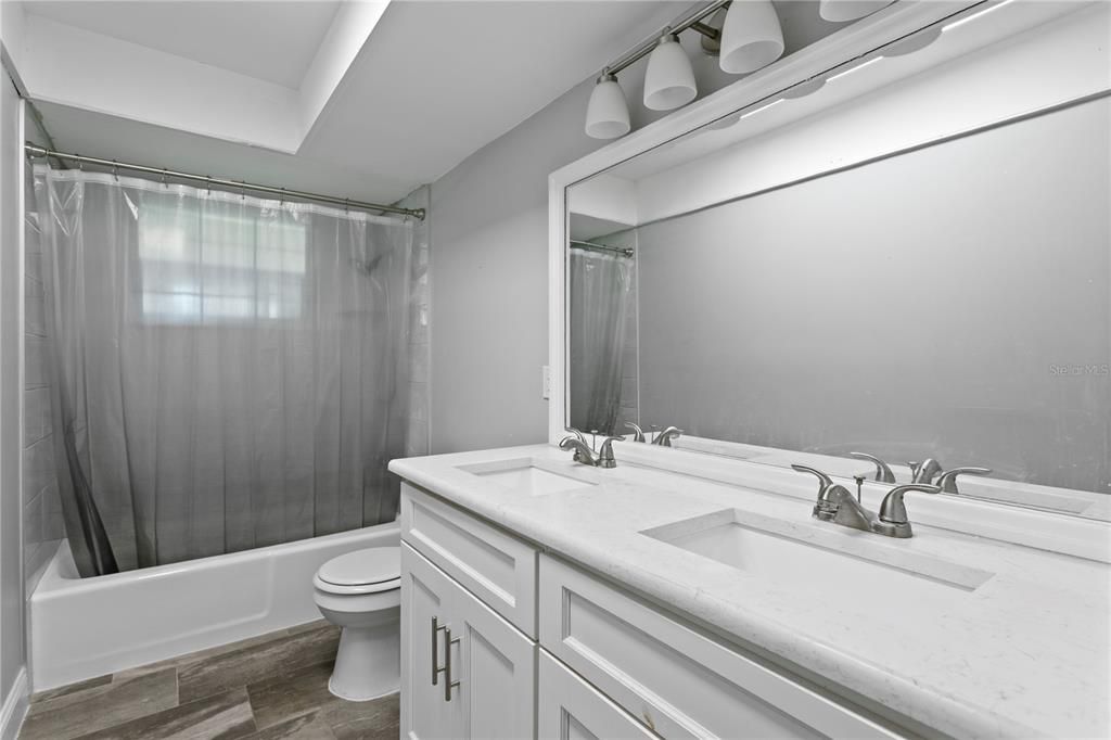 В аренду: $2,800 (3 спален, 2 ванн, 1704 Квадратных фут)